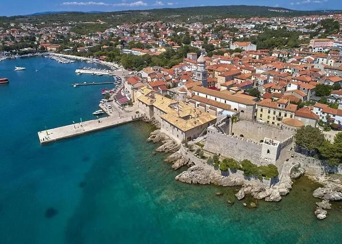 Chiara Comfortable *