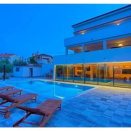 Chiara Comfortable Krk Town